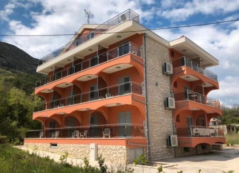 Hotel for Sale in Sutorina