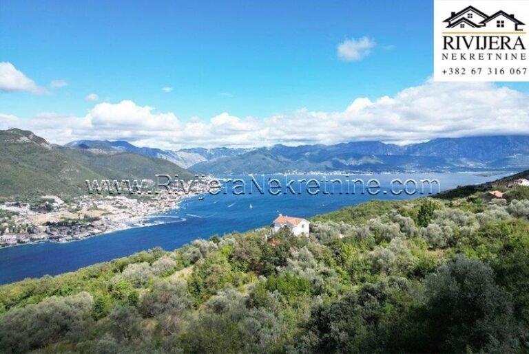 Building Land for Sale in Luštica