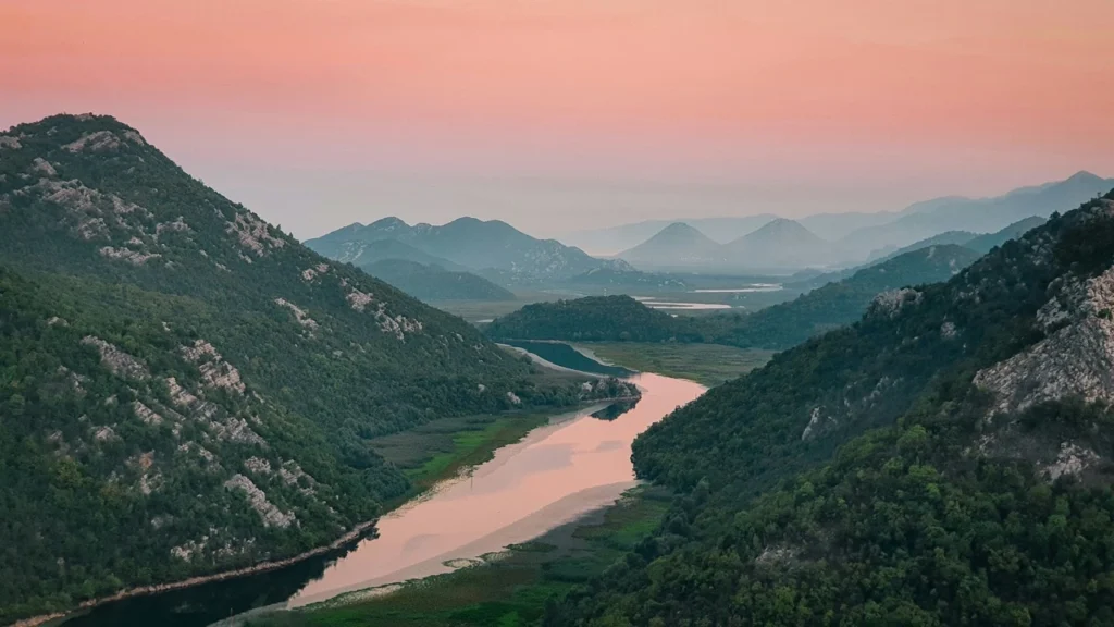 Rijeka Crnojevica / Lak Shkadar