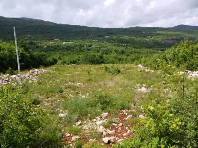 Spacious Land in Komani, Podgorica